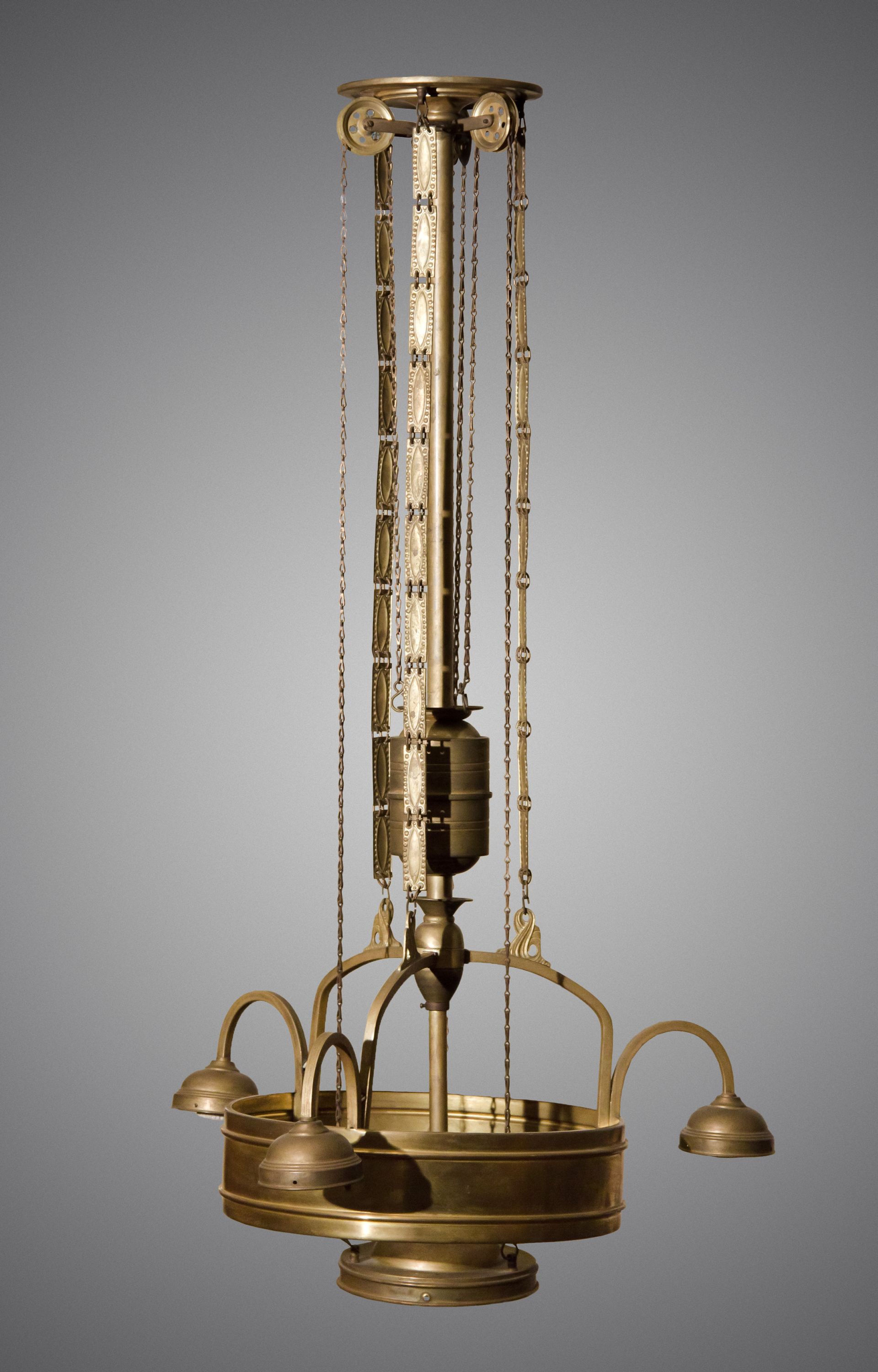 Chandelier, 1900-1911, Lithuanian National Museum of Art, MPM-2316. Photo by Tomas Kapočius, 2013