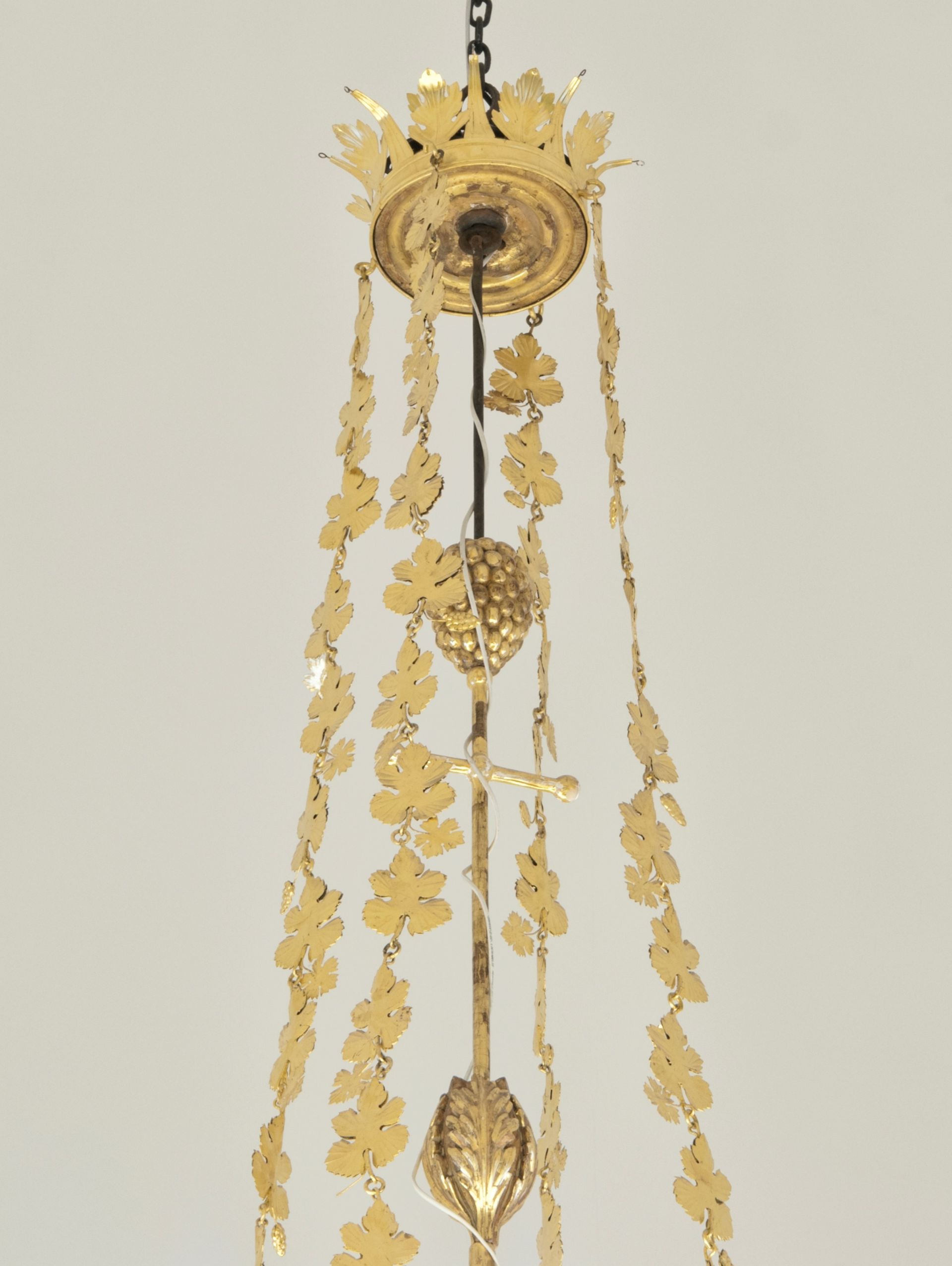 Fragment of chandelier, 1787–1803, Lithuanian National Museum of Art, TM-521. Photo by Paulius Makauskas, 2017