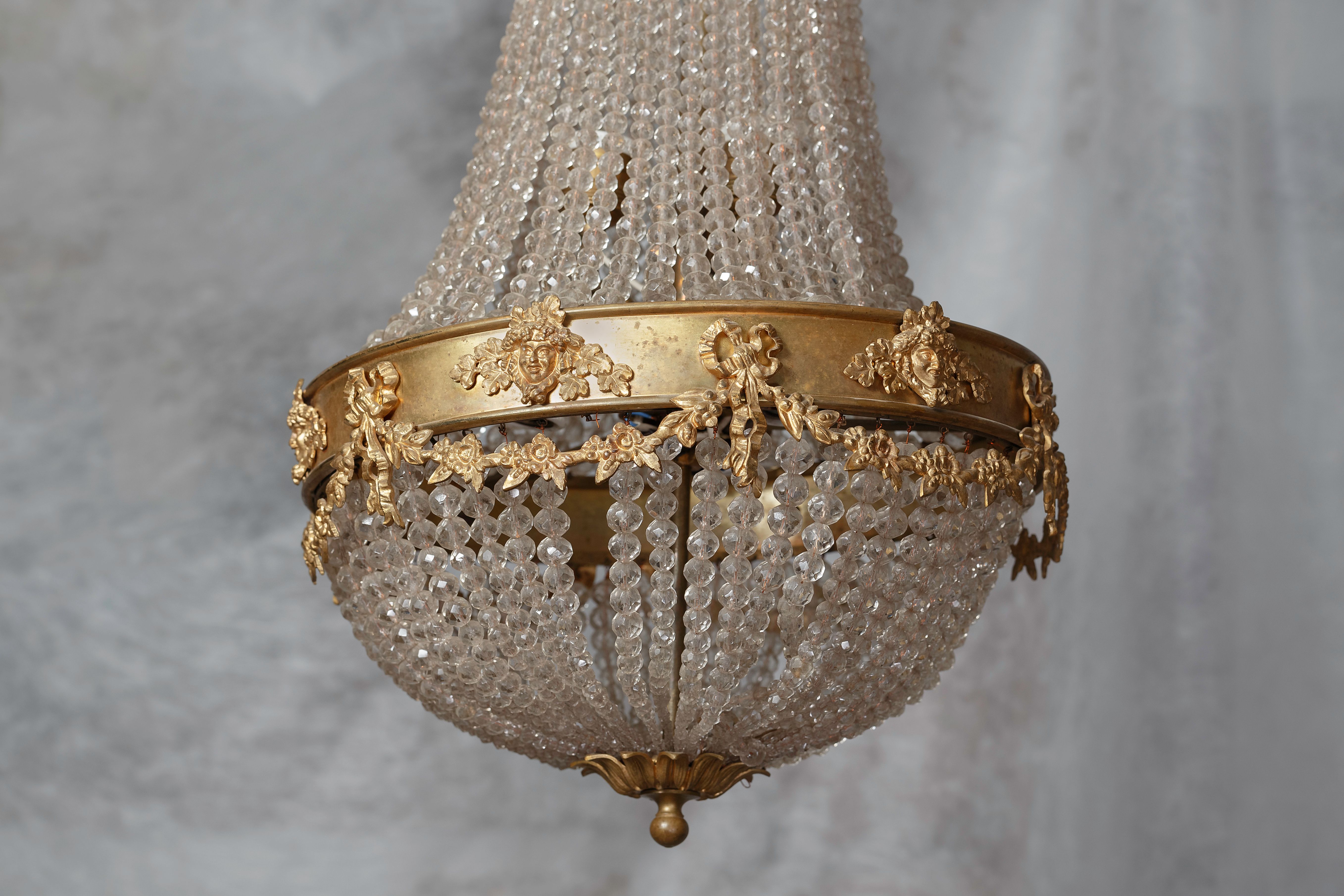 A fragment of the chandelier, the 1910s–1920s, the National M. K. Čiurlionis Museum of Art, Tt-6575. Photo by Povilas Jarmala, 2019