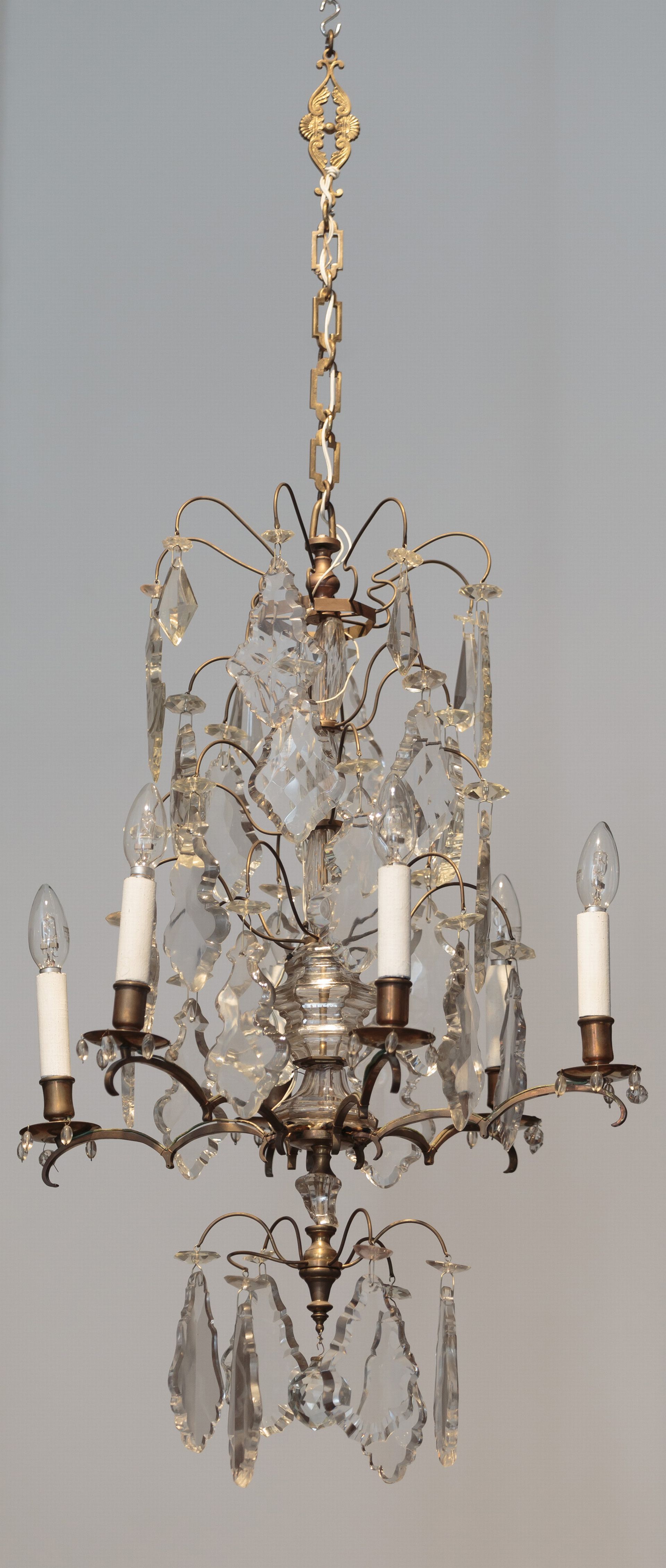 Chandelier, 1887–1911, Lithuanian National Museum of Art, TM-840. Photo by Tomas Kapočius, 2017