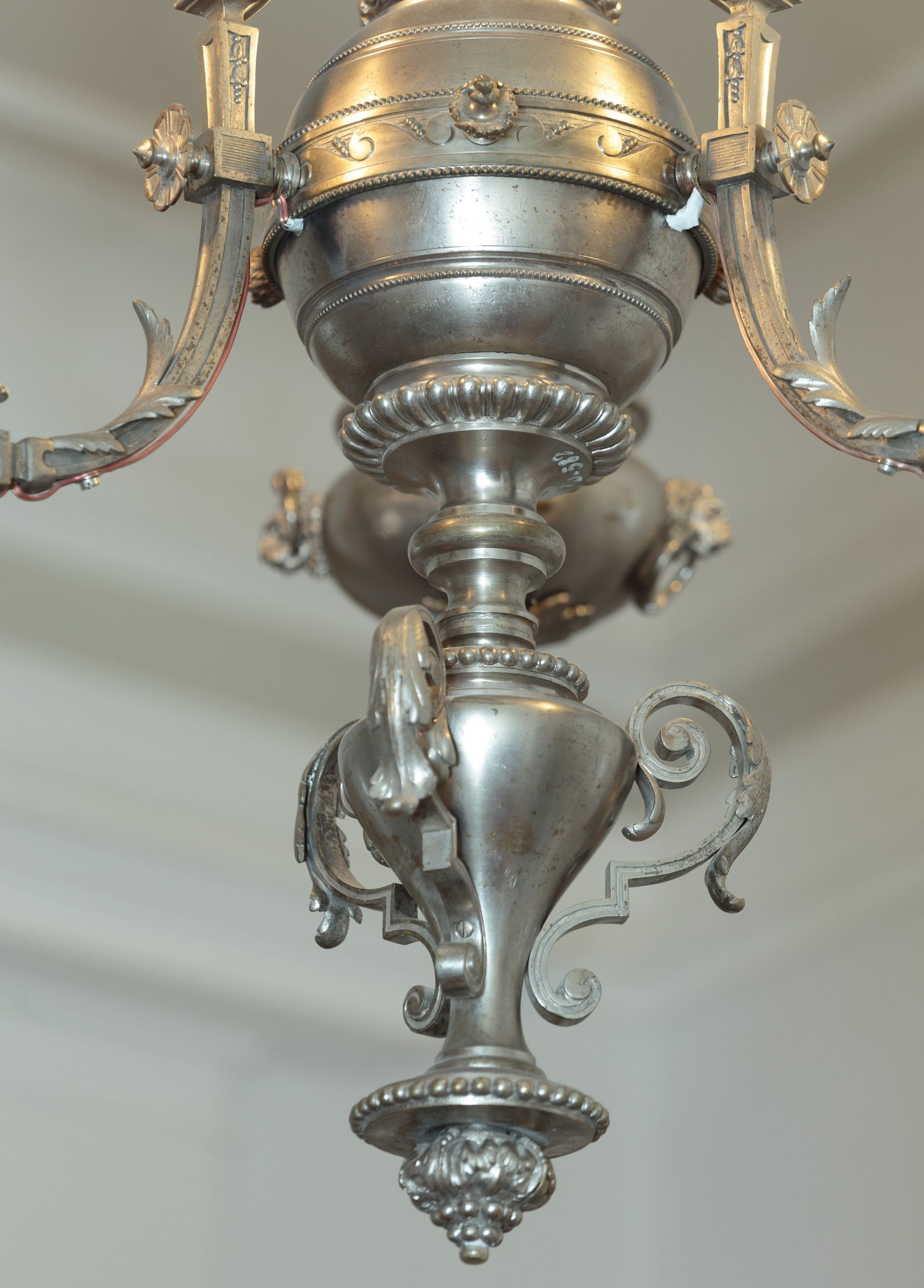 Fragment of chandelier, 1837–1899, Lithuanian National Museum of Art, TD-589. Photo by Tomas Kapočius, 2017